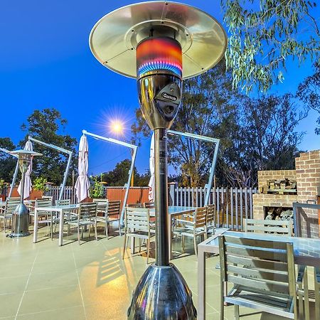 Swagsman Motel Miles エクステリア 写真