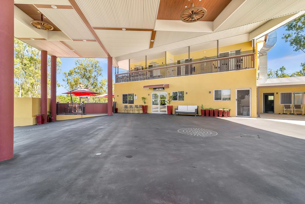Swagsman Motel Miles エクステリア 写真